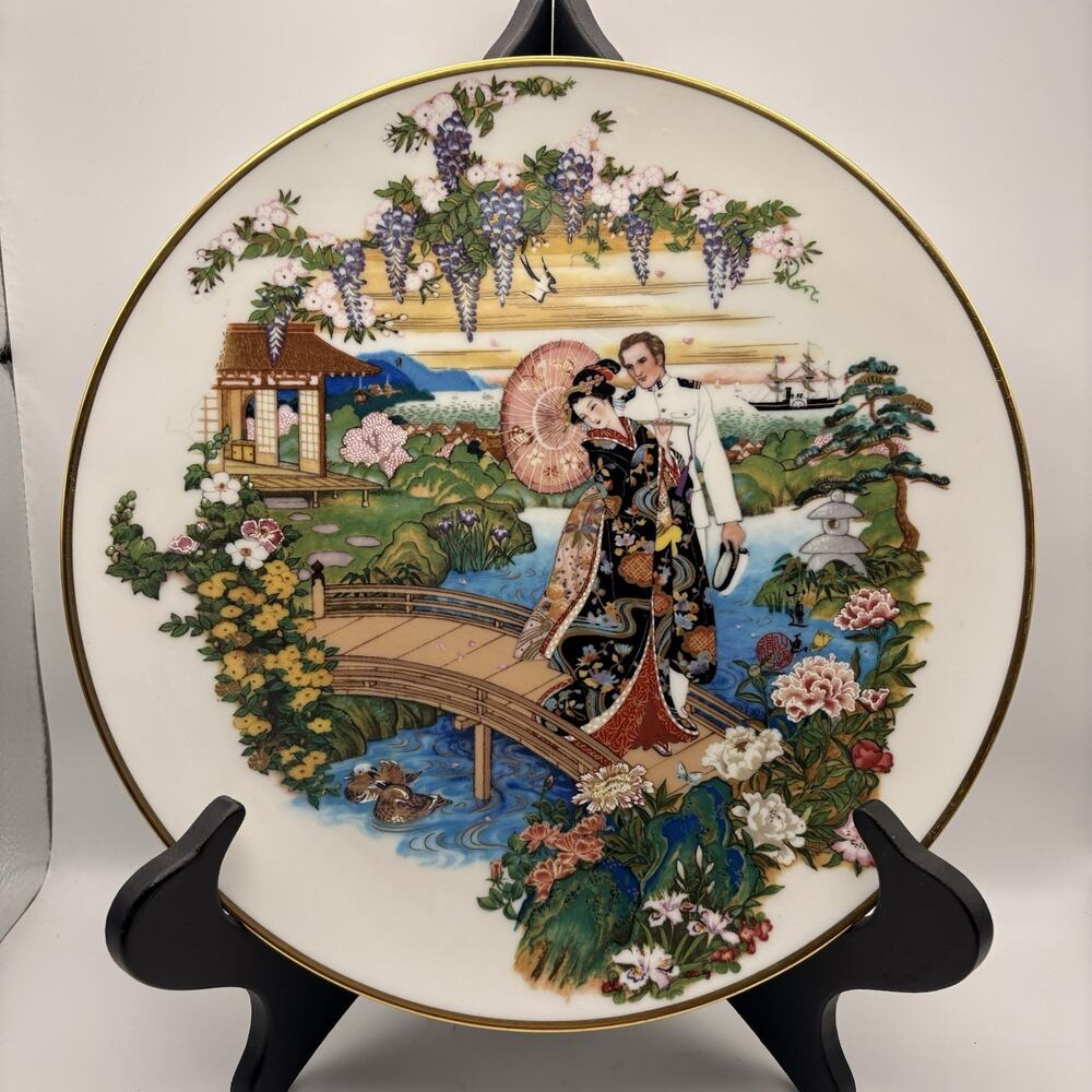 Vintage Lenox Madama Butterfly porcelain Centenial plate 1983 Metropolitan Opera